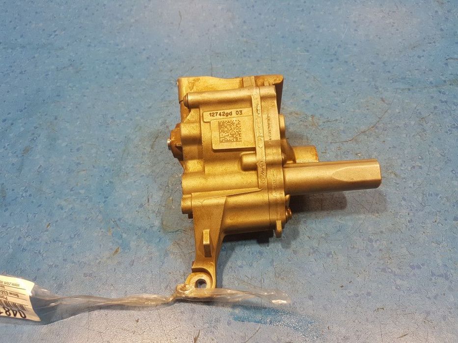 BMW 6 E63 3.0 638i N52B30A POMPA OLEJU 7545939