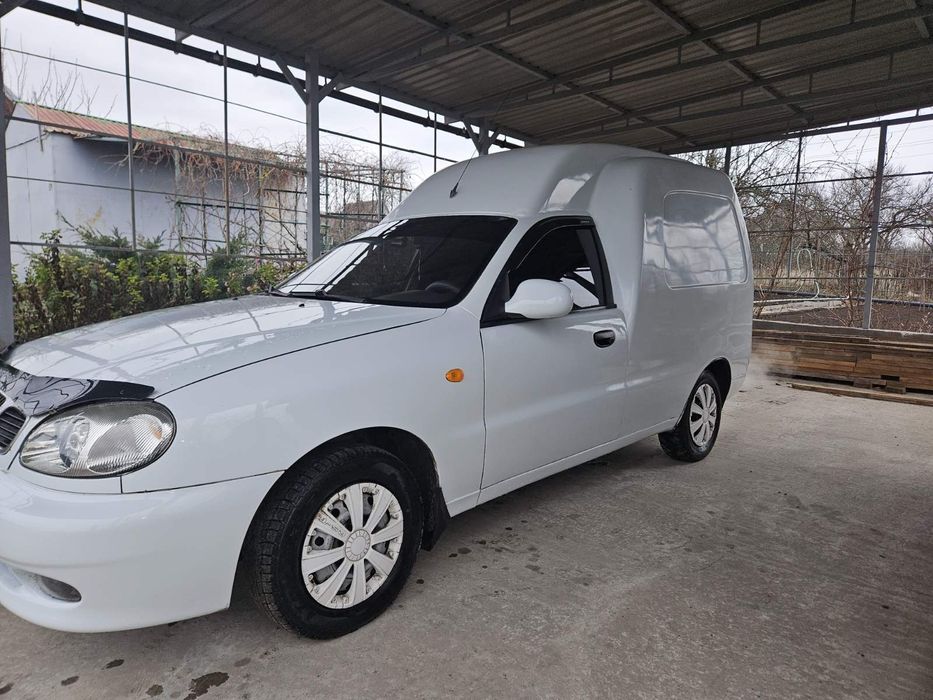 Ланос пікап 2010 р.в. 1.5л