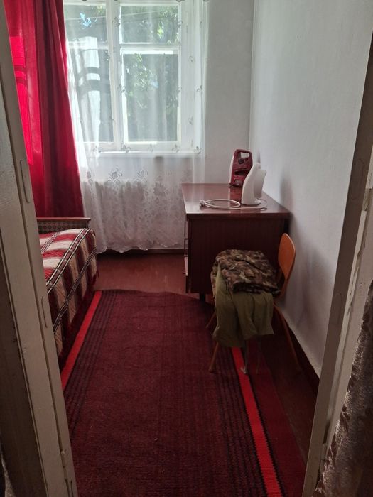 Продається 3-кімнатна квартира з господарськими будівлями в м. Христинівка