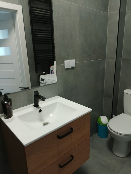 Nocleg, Komfortowe zakwaterowanie dla pracowników 3-5 osób, łazienka, kuchnia, parking, centrum