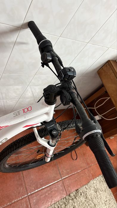 Bicicleta RockRider ST100