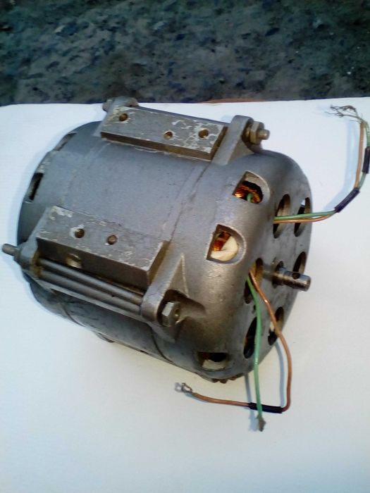 Двигатель с военной техники СССР