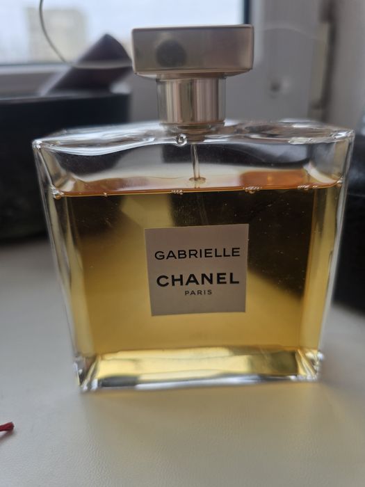 парфюм CHANEL  GABRIELLE оригинал. 

CHANEL