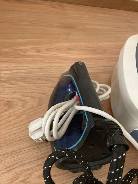 Vendo ferro de engomar com caldeira para pecas