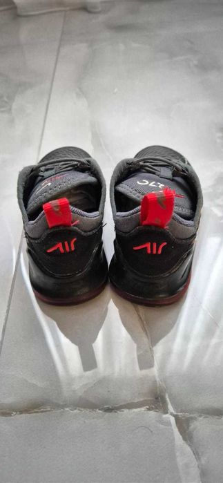 кросовки Nike Air  270 оригинал  р.6С   14см