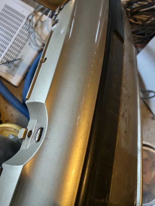 Zderzak GOLF IV bez spryskiwaczy