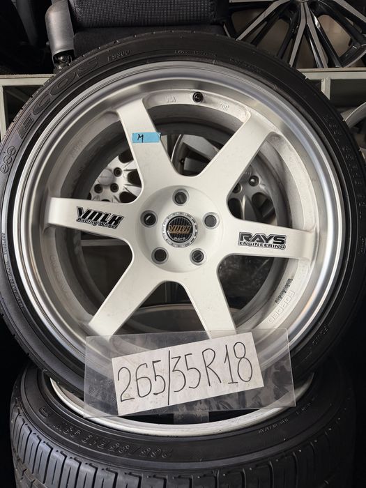 Продам Диски  (4шт)R18  TE37   10j  ET30  5x114,3