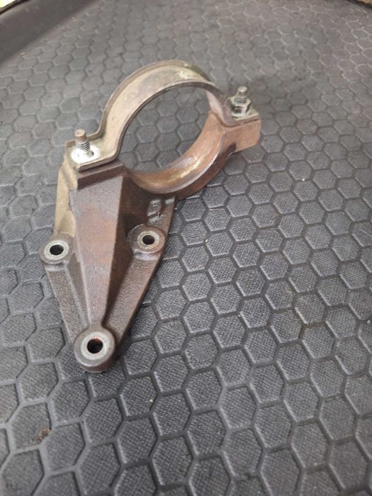 Podpora półosi Ford C-Max Mk2 1.0 EcoBoost BV61-3K305-TA