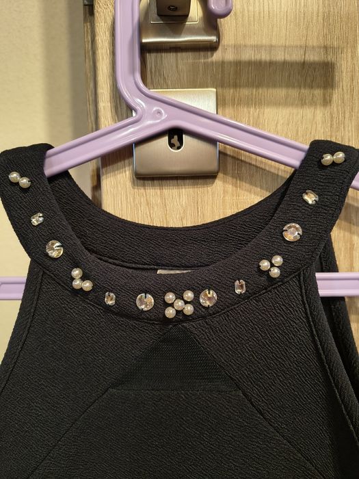 Granatowa sukienka galowa 146