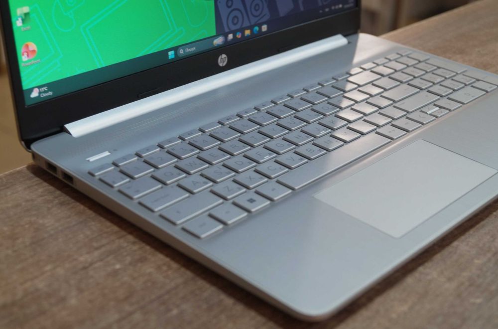 ГАРАНТІЯ HP (FullHD/Celeron N4120/RAM 8ГБ DDR4/SSD 256ГБ)TVOYO