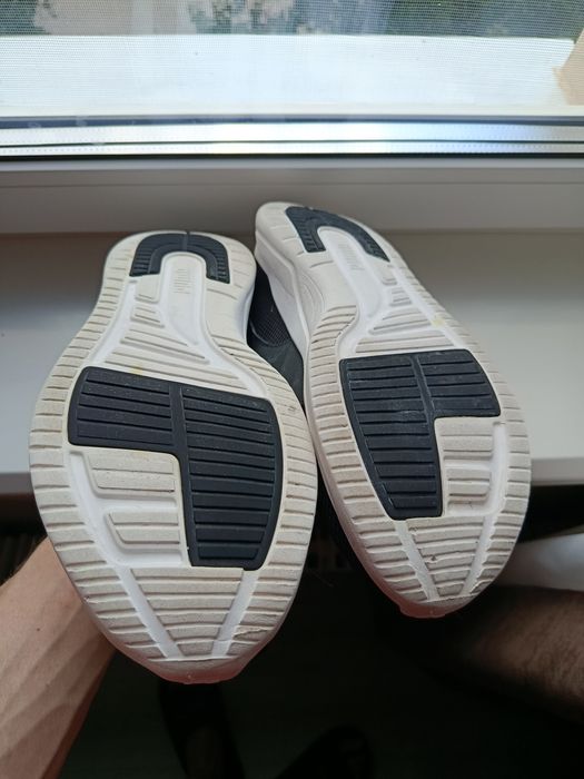Продам кросівки Puma р.43(28см)