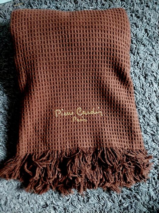 Pierre Cardin Blanket64752387332099123