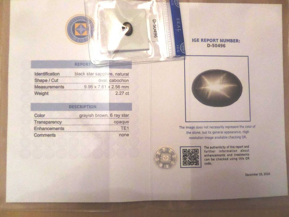 Safira natural estrela, Cabochão, 2.27 ct. Certificado, e Selado