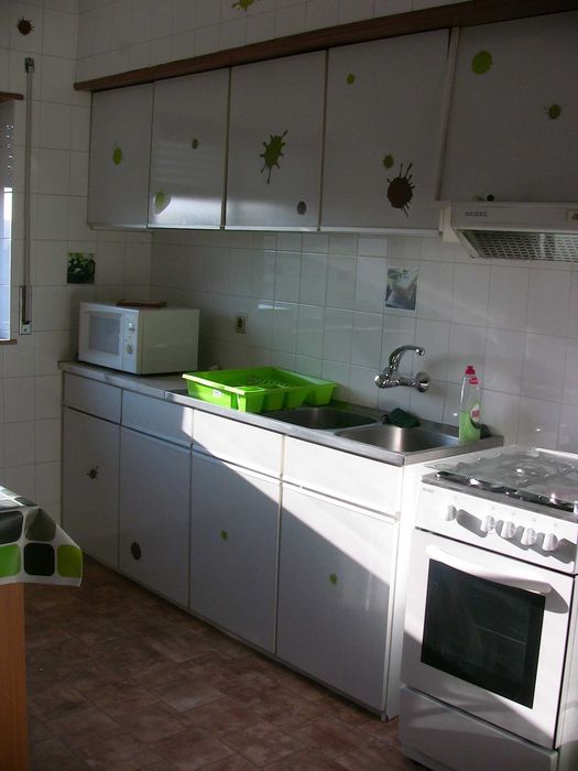 Arrendo quarto Av. Mq de Pombal LEIRIA DESPESAS INCLUIDAS