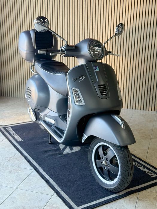 Vespa GTS 300 Supersport C/1900 kms