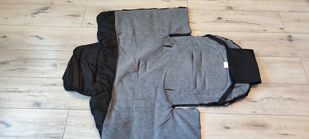 Śpiworek BOZZ do wózka na sanki