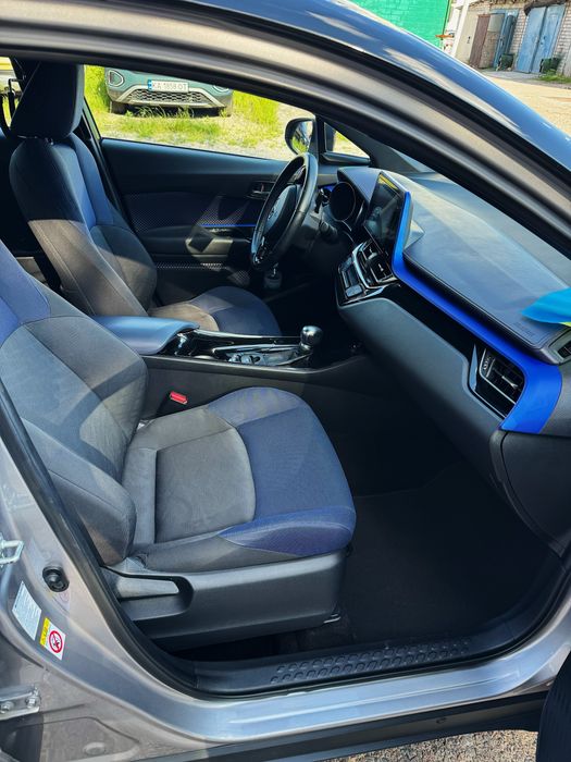 Toyota CH-R (1.2, AWD) 2016