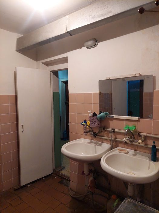 Чистяківська, 28,  дві кімнати, метро Нивки