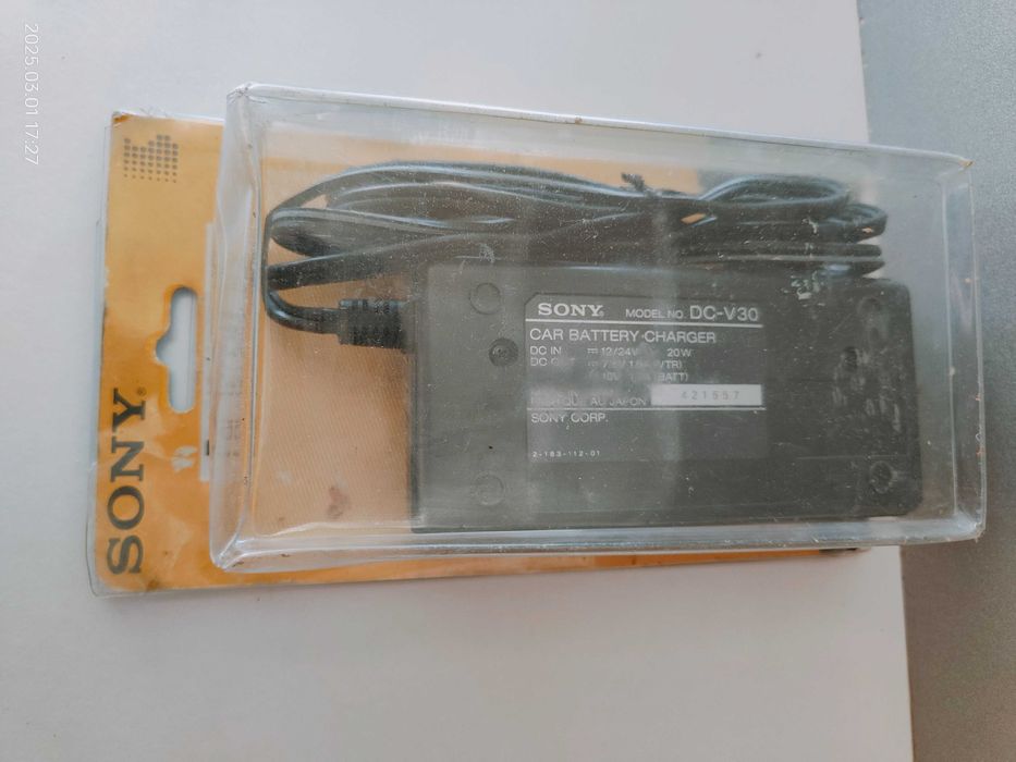 Carregador para carro Sony video 8 DC V30