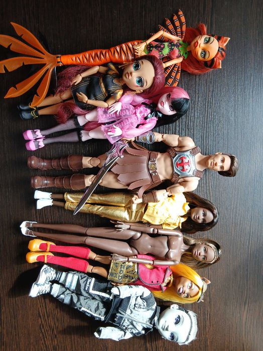 Ляльки Barbie, monster high, rainbow high shadow high, FailFix