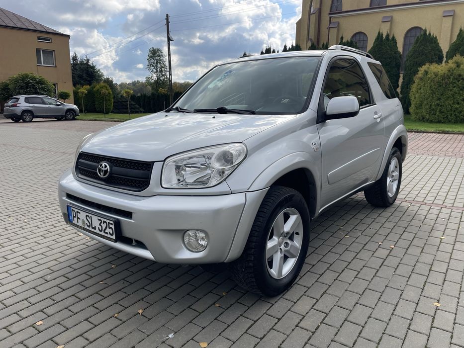 4x4 - 2.0 benzyna - klima - hak - sprowadzona ! ! ! !