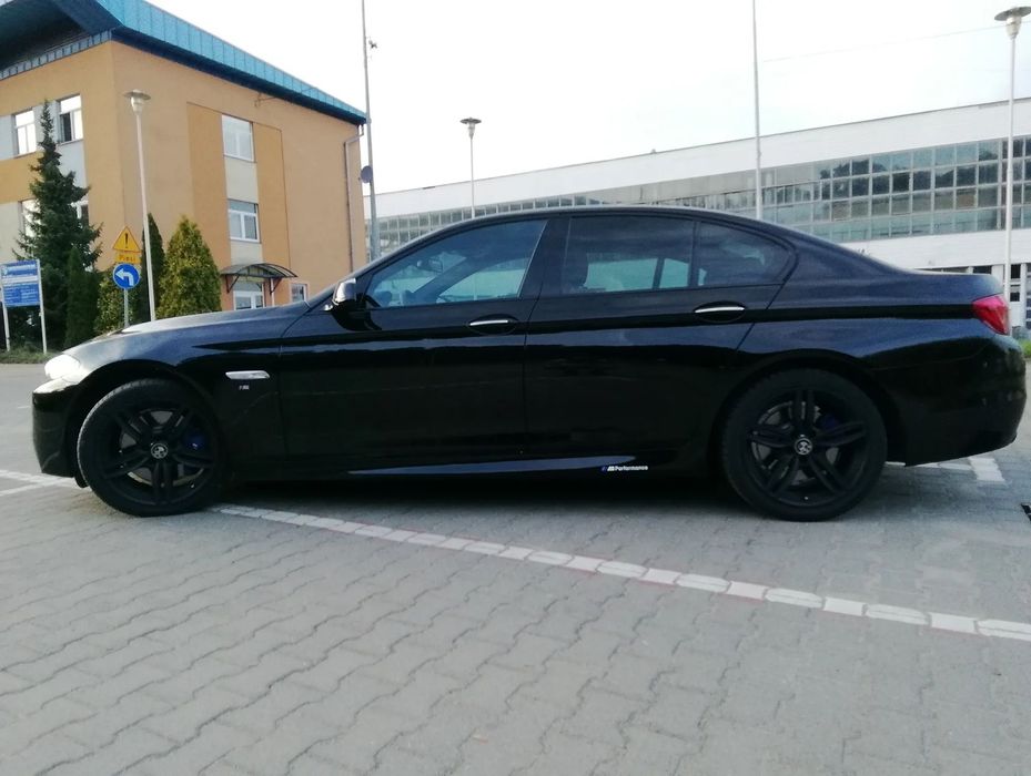 BMW Seria 5 BMW F10 M-SPORT Performance xDrive Kolor SCHWARZ II 668