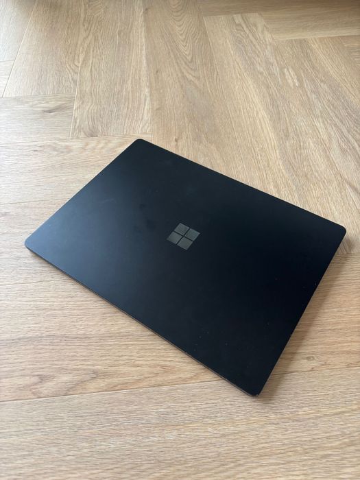 Microsoft Surface Laptop 4 i5-1145G7 16/256 GB 15” WIN11