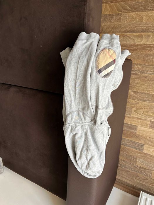 bluza marki Burberry