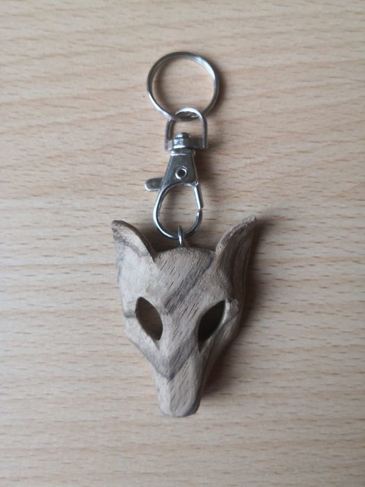 Brelok z drewna afrykańskiego zebrano