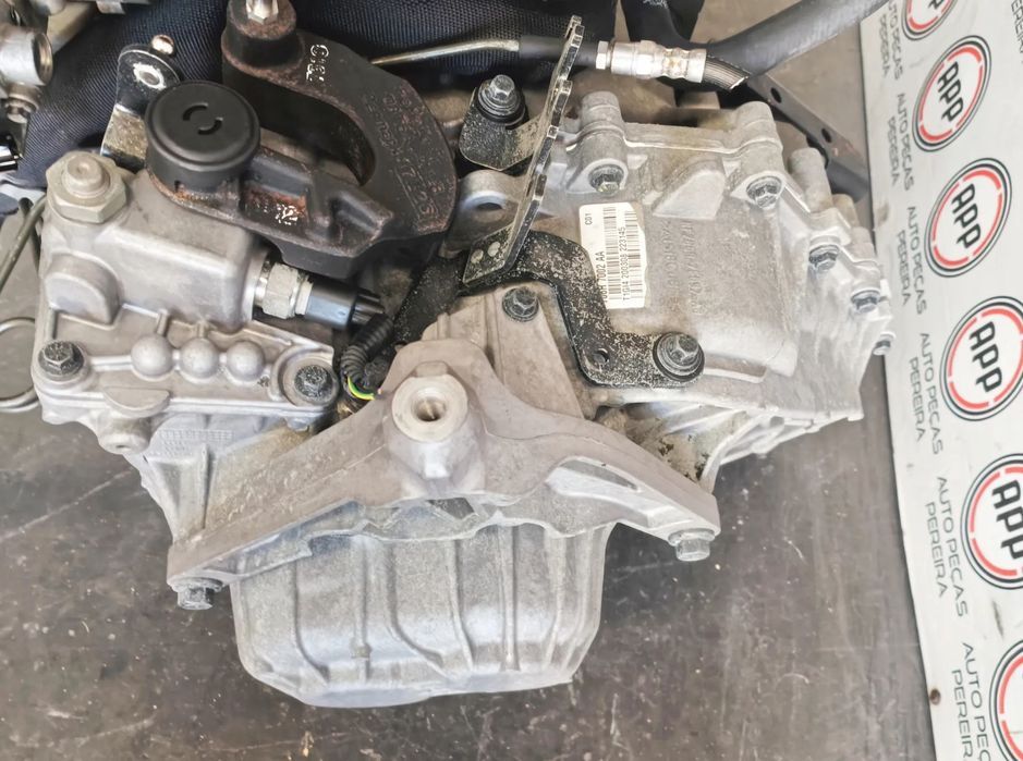 Caixa de 6 velocidades Volvo C70,C30,V50,S40,2.4 D5,Ref: 766R 7002 AA