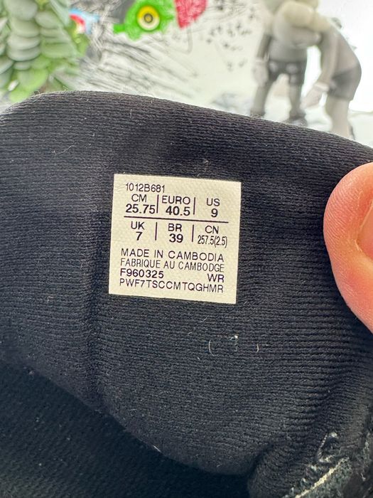 Кросівки Asics Gel Contend 40.5 розмір Е17384