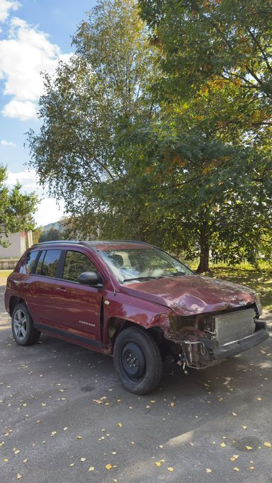 Продам Jeep Compass 2013 року 2,4 бензин