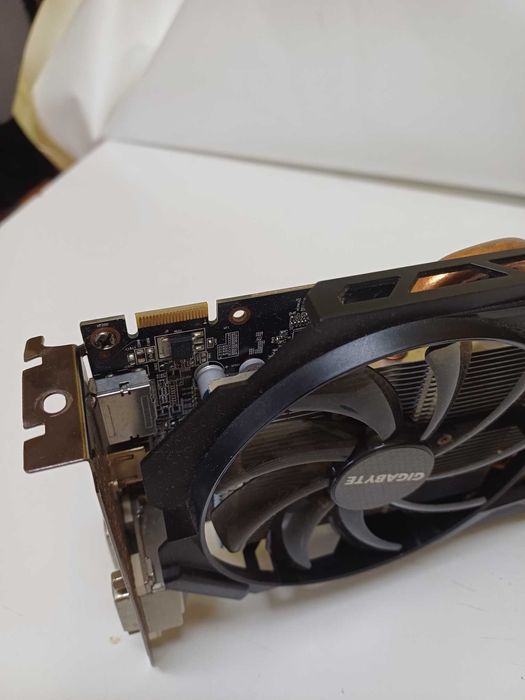 Placa Gráfica WINDFORCE Gigabyte