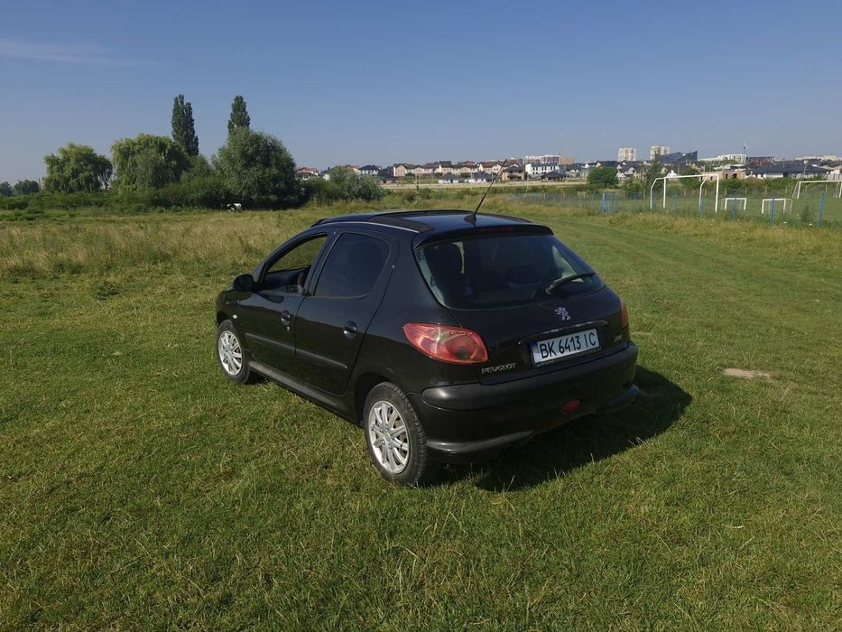 Продам Peugeot 206