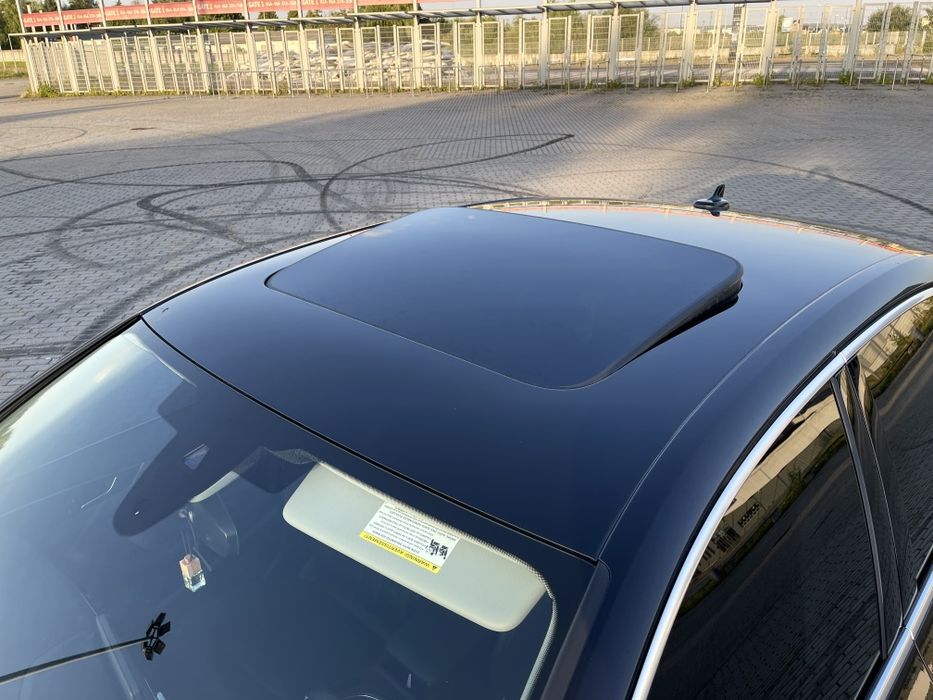 Audi A4 2019 VIN WAUGMAF41KA058891 фото оголошення 4 з 17