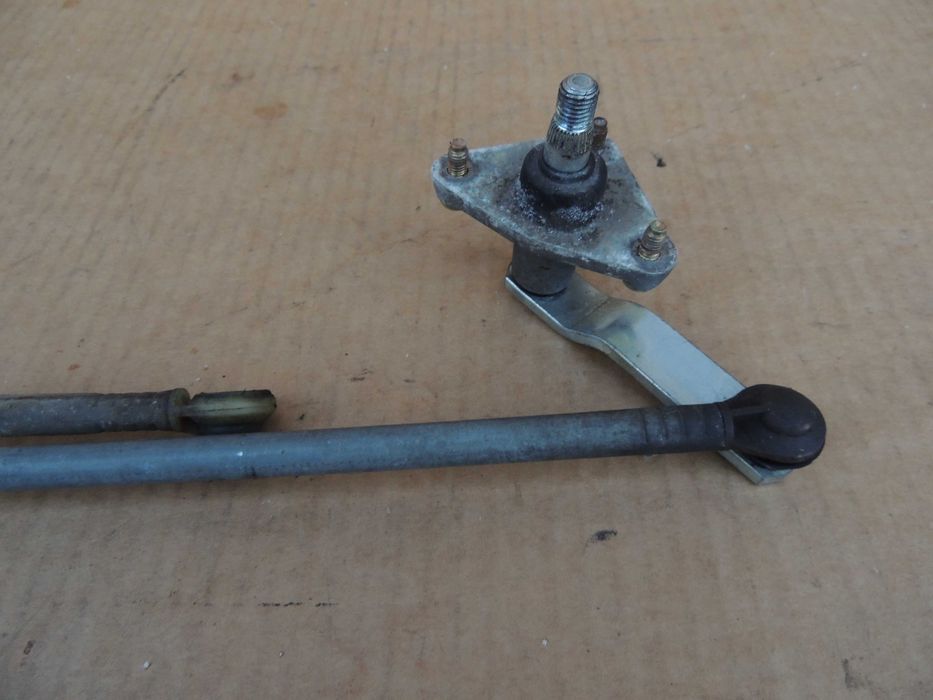 Mechanizm wycieraczek cięgno  Nissan Primera P11 97,98,99,00,01