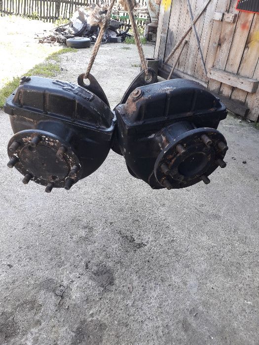 zwolnice ursus c360 c355 c4011 orginal cena od 1000  obudowa  czesci