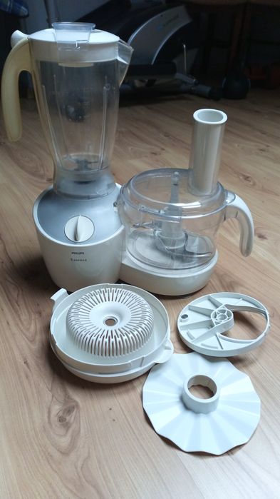 Robot kuchenny Philips essence mikser