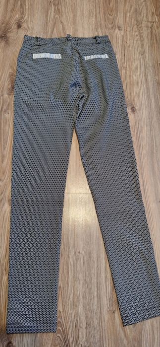 Spodnie damskie eleganckie, M