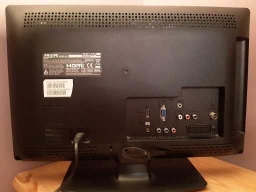 TV Lcd 19 cali PHILIPS 19PFL3606 idealny