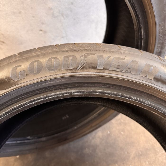2 шт літні 215/45/18 goodyear eagle f1