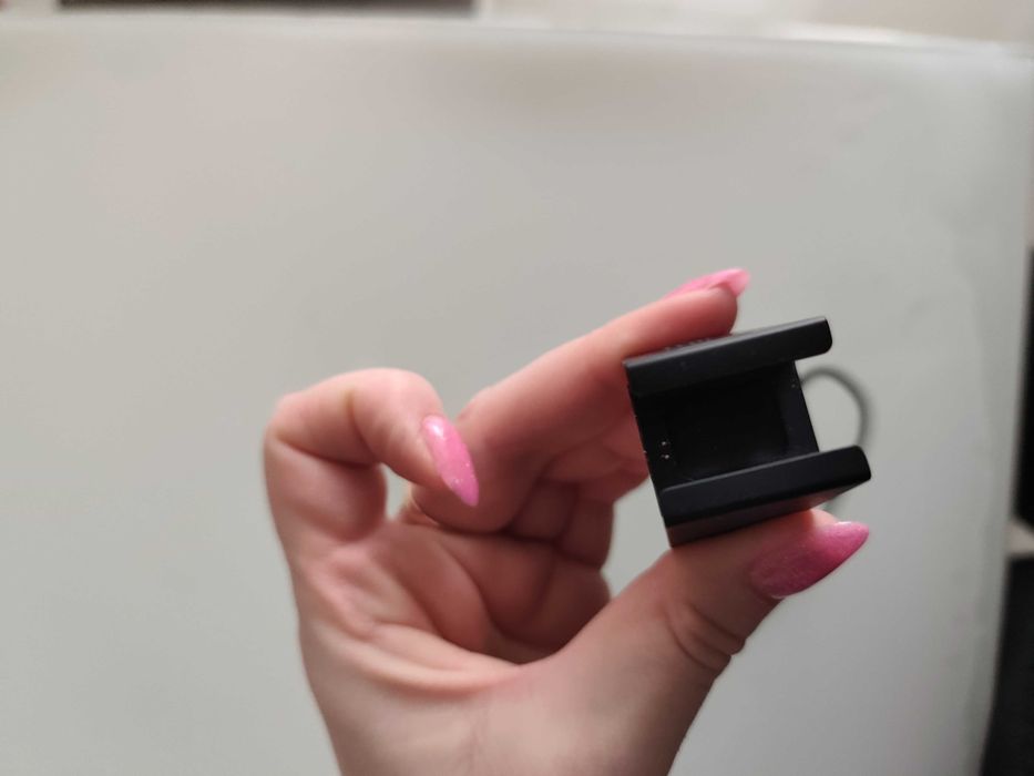 Зарядний пристрій до фітнес браслету fitbit
