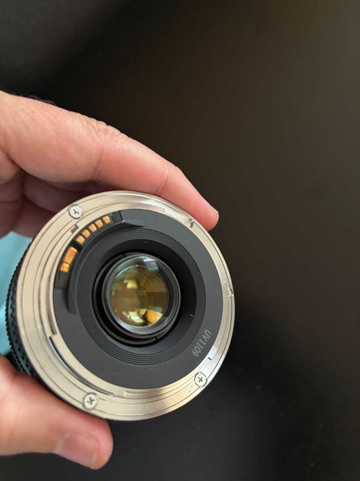 Canon EF 24mm f/2.8 Full Frame + Filtro Hama Pro Line 58 mm