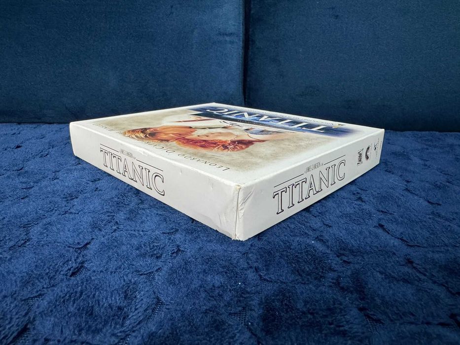 Album Film Kaseta Titanic VHS z kadrami