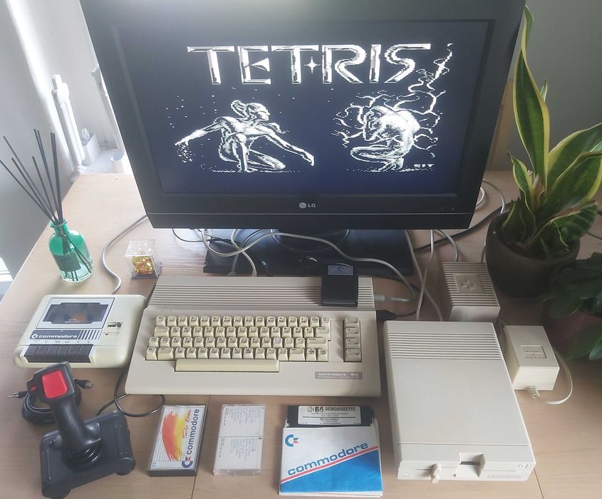 Commodore c64 zestaw