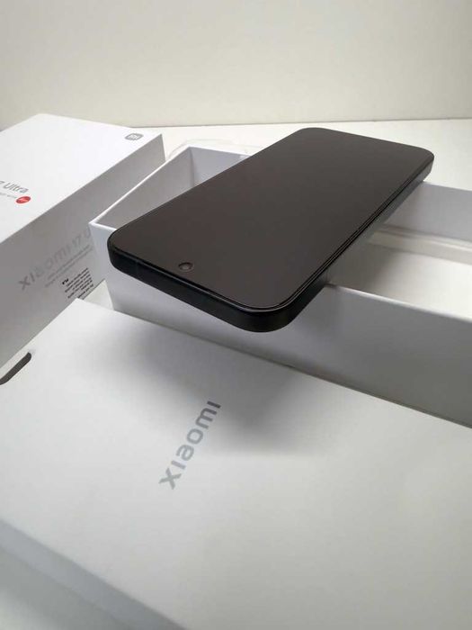 Xiaomi 17 Ultra・12GB/512GB・Black (Factura e Garantia)