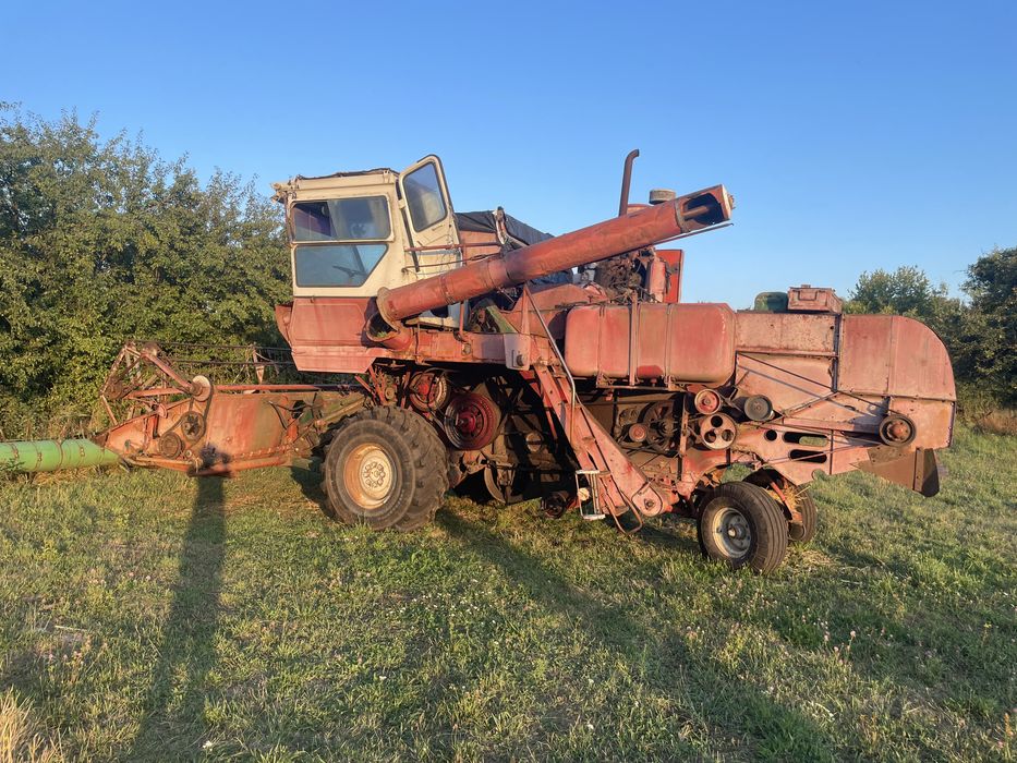 Комбайн Нива СК5