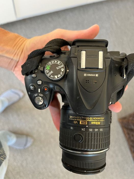 Nikon D5200 + lente - Excelente estado