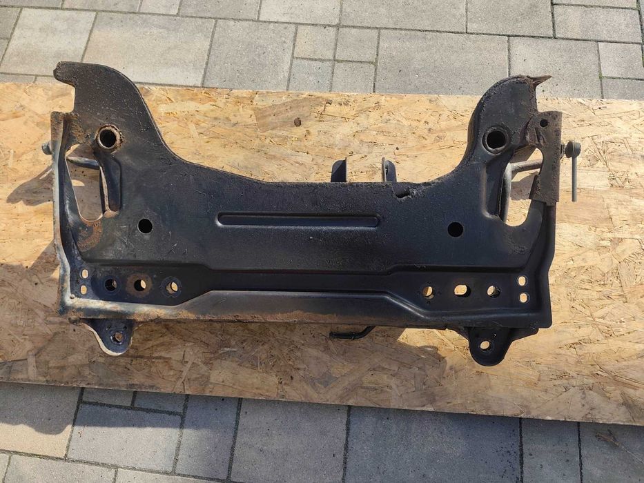 sanki wózek belka przód przednia ford fiesta mk6