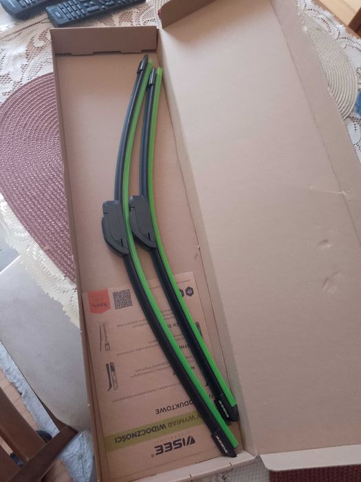 Wycieraczki samochodowe